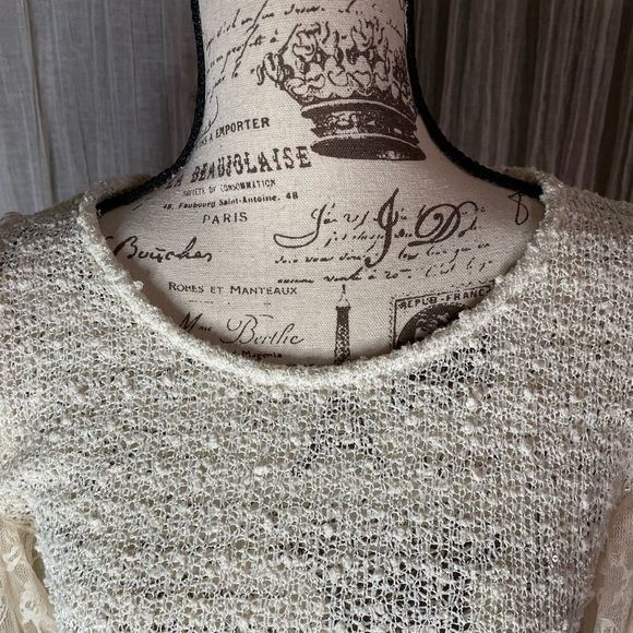 a’reve Elegant Lace Sequins “Going Out Top” - Picture 11 of 11